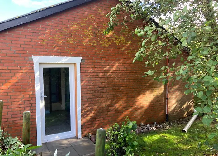 Suedfeddersbuell Hinterm Nordseedeich